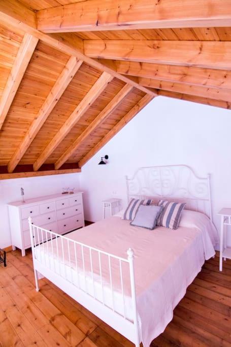 Aegli Apartments Deluxe Σύμη Εξωτερικό φωτογραφία